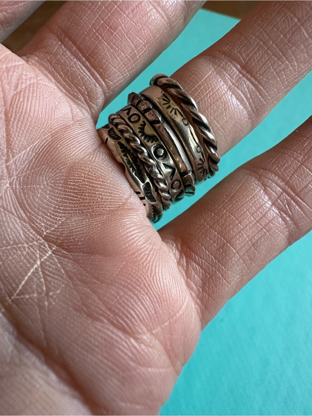 Vintage 6 Stackable Native American Design Sterling Rings - Picture 4 of 11